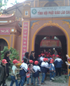 Học sinh khối 1 trường Tiểu học Lê Văn Tám phấn khởi trải nghiệm thực tế